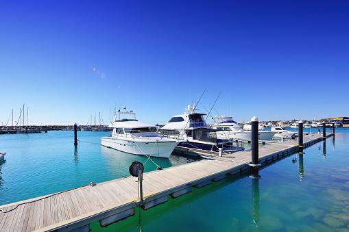 How To Buy A Boat In 8 Easy Steps