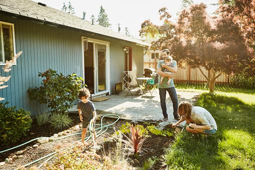 6 Ways To Save Money On Gardening Equipment and Supplies 6 Ways To Save Money On Gardening Equipment and Supplies
